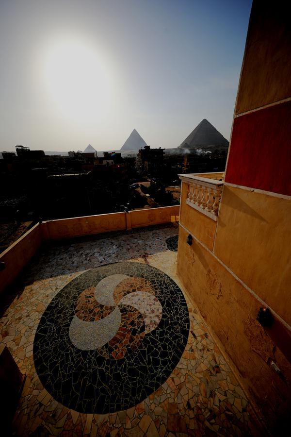 Pyramids Loft Guesthouse Il Il Cairo Esterno foto