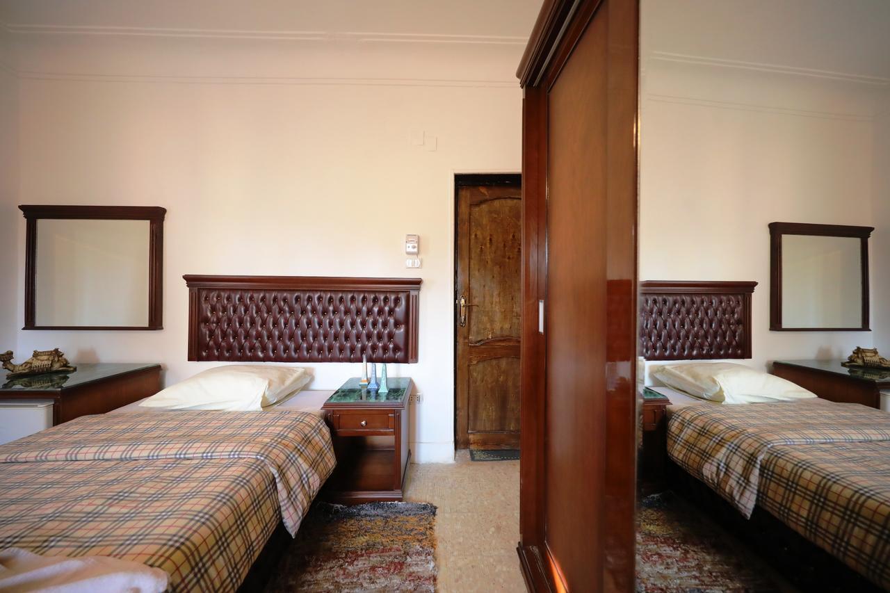 Pyramids Loft Guesthouse Il Il Cairo Esterno foto