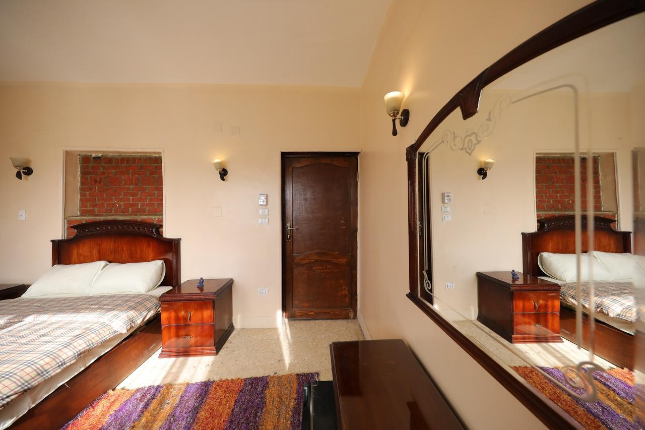 Pyramids Loft Guesthouse Il Il Cairo Esterno foto