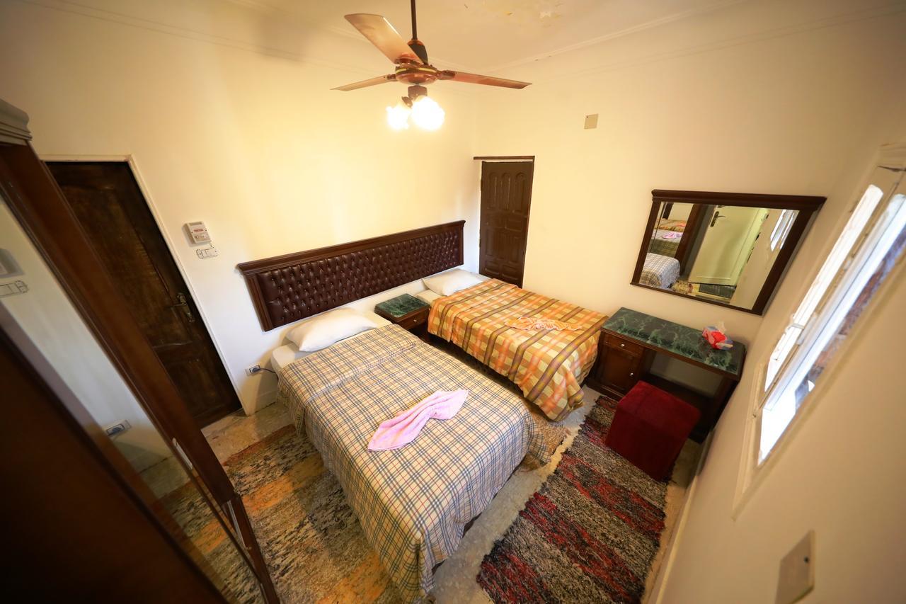 Pyramids Loft Guesthouse Il Il Cairo Esterno foto