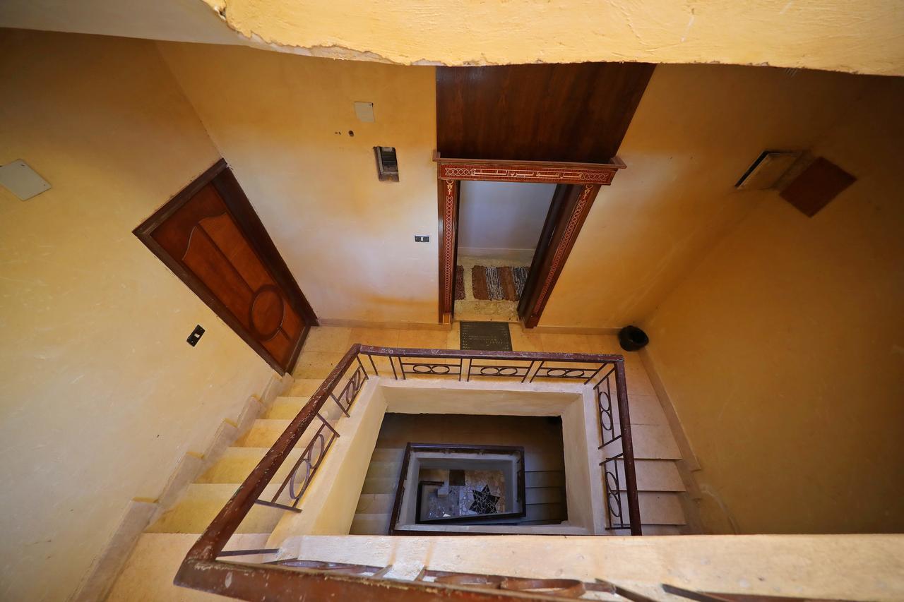 Pyramids Loft Guesthouse Il Il Cairo Esterno foto